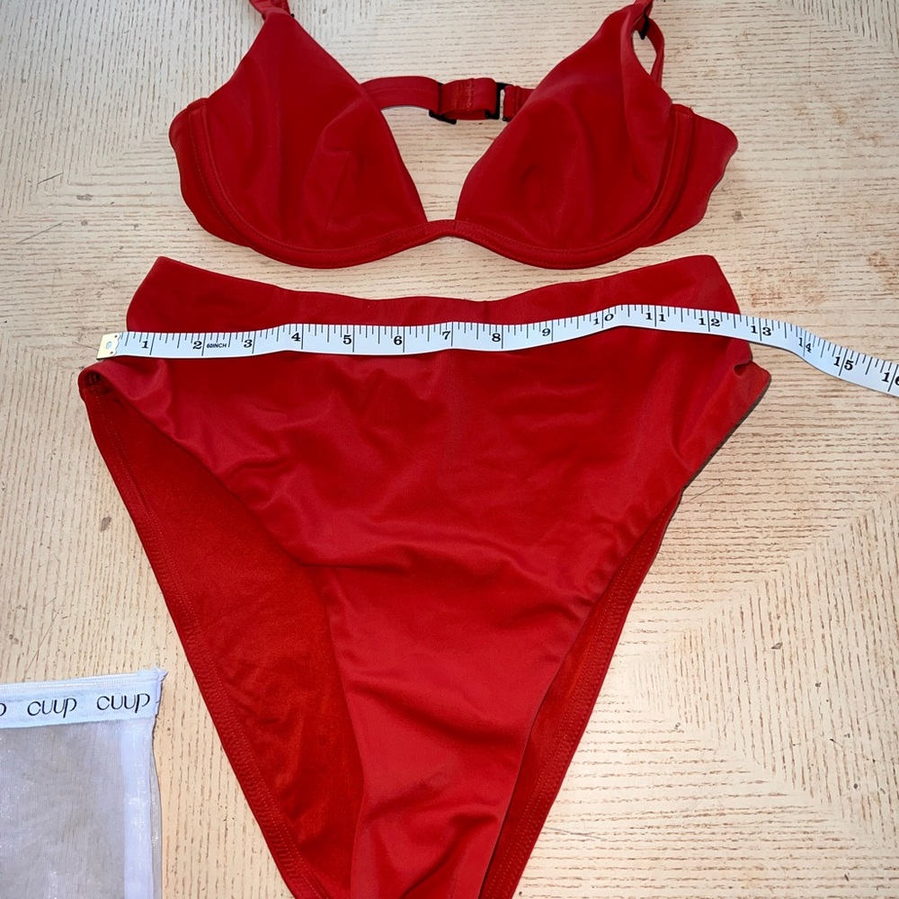 CUUP Red Bikini Set - Picture 4 of 7